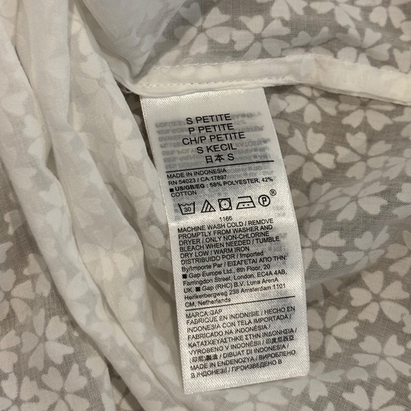 Women's Gap Sheer Floral Big Shirt in New Off White Size S Petite NWT - Picture 7 of 12